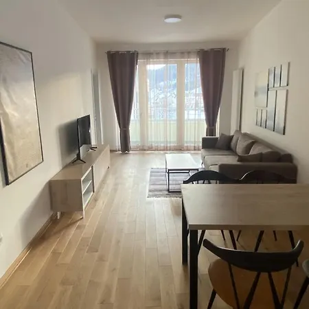 Apartman G8 *